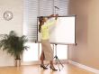 Ecran de proiectie Nobo cu trepied, manual, 200 x 151,3 cm, format 4:3, alb